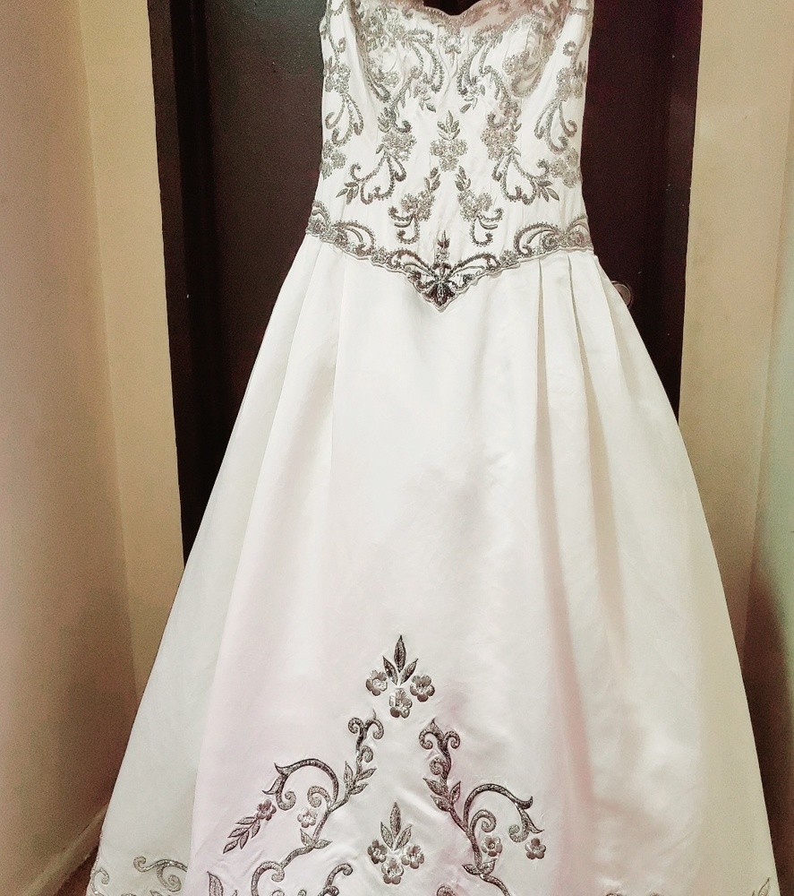 ⚡FLASH SALE⚡Beautiful wedding gown